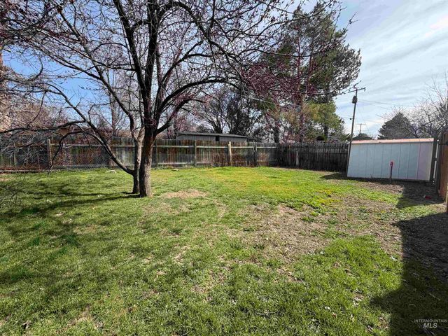 1805 Dorian Dr, Twin Falls, ID 83301
