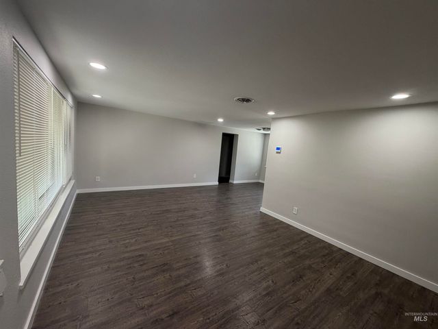 1805 Dorian Dr, Twin Falls, ID 83301