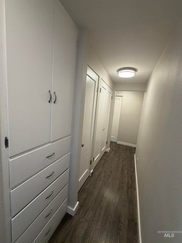 1805 Dorian Dr, Twin Falls, ID 83301