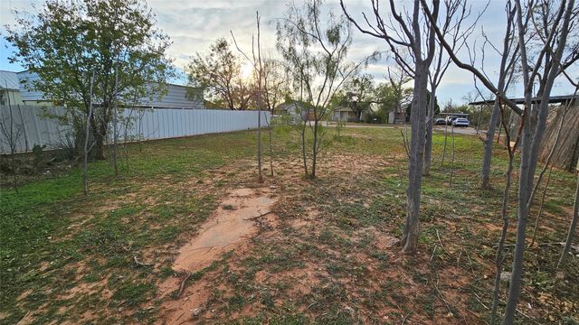 1349 Pecan Street, Abilene, TX 79602