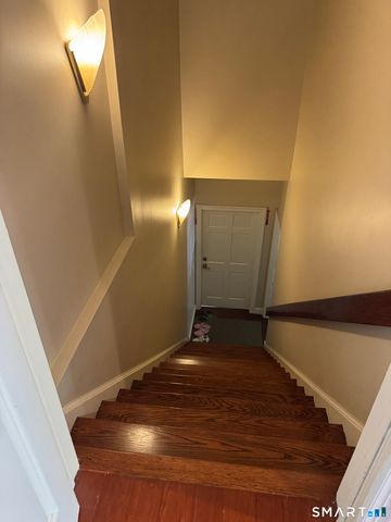 108 Comstock Hill Avenue, Norwalk, CT 06850