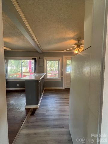 308 S Merritt Avenue, Salisbury, NC 28144