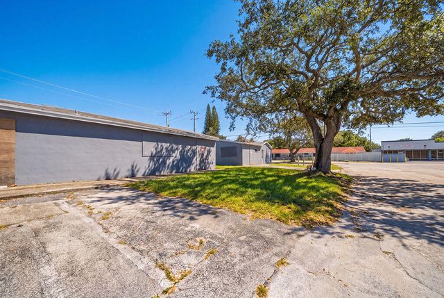 1900 N 66TH Avenue, Hollywood, FL 33024