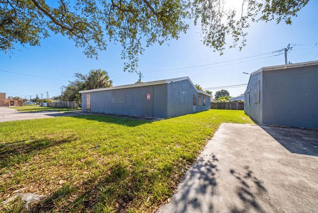 1900 N 66TH Avenue, Hollywood, FL 33024