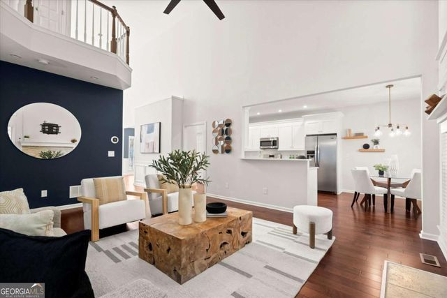 2015 Chelton Way SE, Smyrna, GA 30080