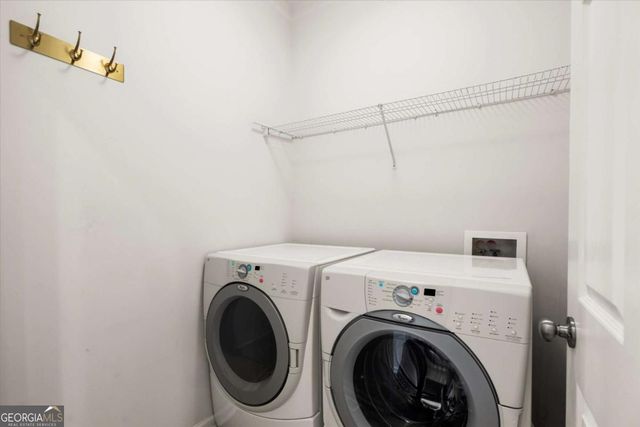 2015 Chelton Way SE, Smyrna, GA 30080