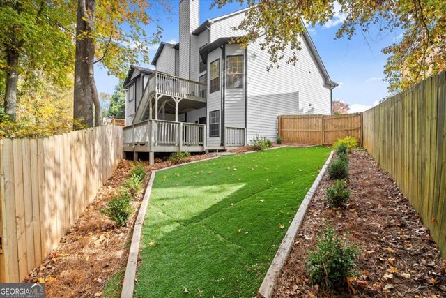 2015 Chelton Way SE, Smyrna, GA 30080