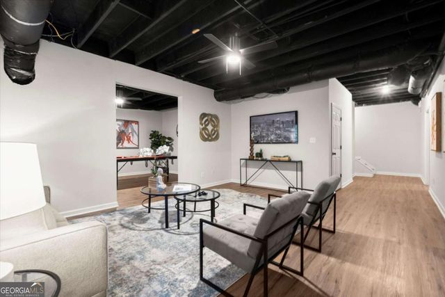 2015 Chelton Way SE, Smyrna, GA 30080