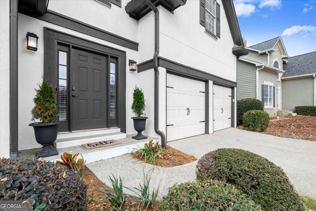 2015 Chelton Way SE, Smyrna, GA 30080