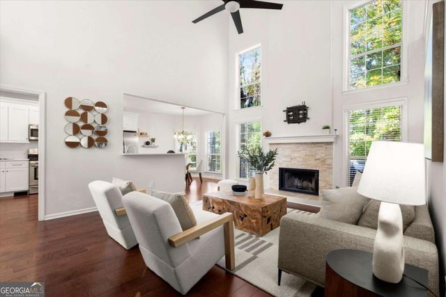 2015 Chelton Way SE, Smyrna, GA 30080