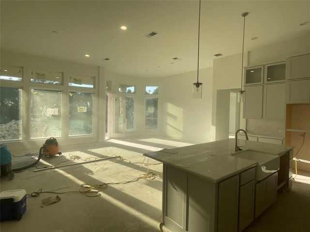 2813 Pale Branch DR, Leander, TX 78641