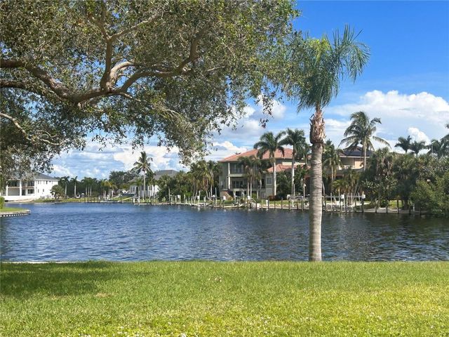 143 CREEK DRIVE SE, Port Charlotte, FL 33952