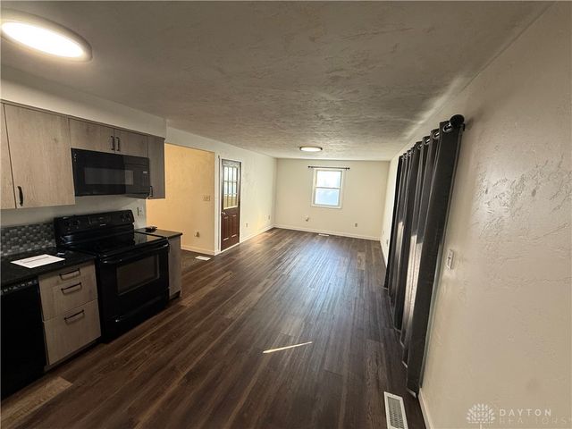 17 Lawndale Court, West Milton, OH 45383