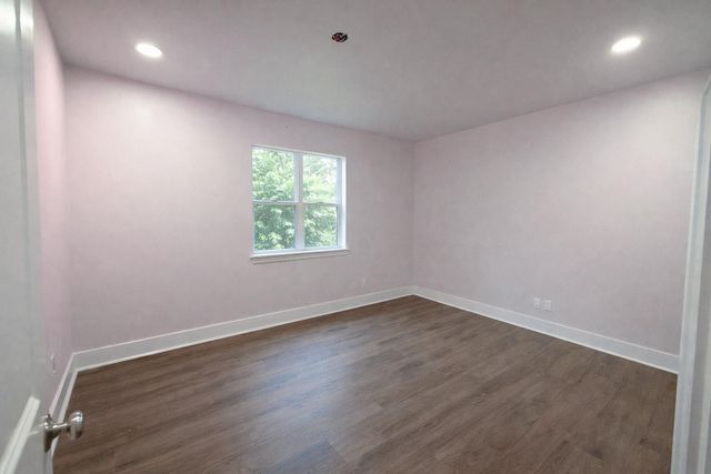 10510 Longleaf Drive, Conroe, TX 77385