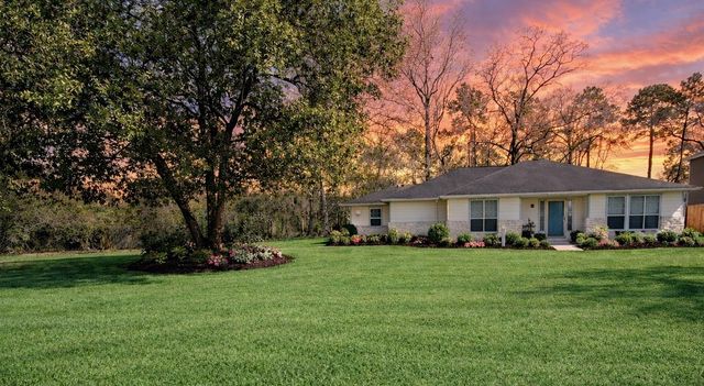 10510 Longleaf Drive, Conroe, TX 77385