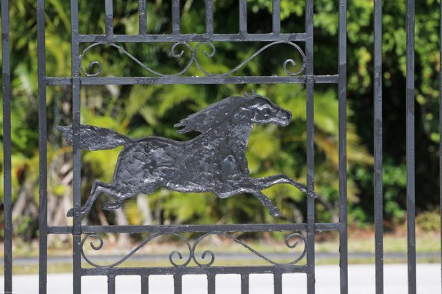 14334 Wellington Trace, Wellington, FL 33414