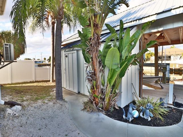 112 LELAND STREET SE, Port Charlotte, FL 33952