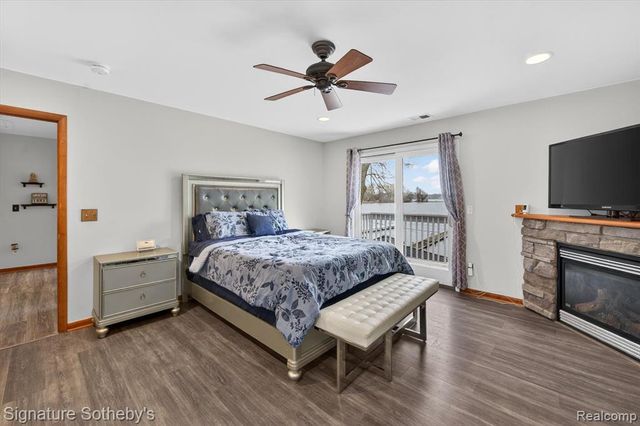 3341 Newton Road, Commerce Twp, MI 48382