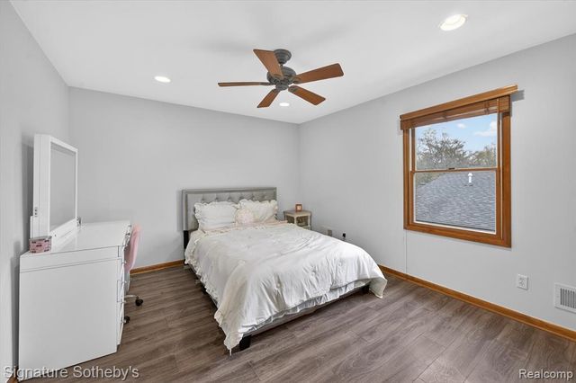 3341 Newton Road, Commerce Twp, MI 48382