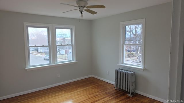 101 Harris Avenue, Freeport, NY 11520