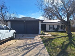 1005 Ridgeline DR, Round Rock, TX 78664