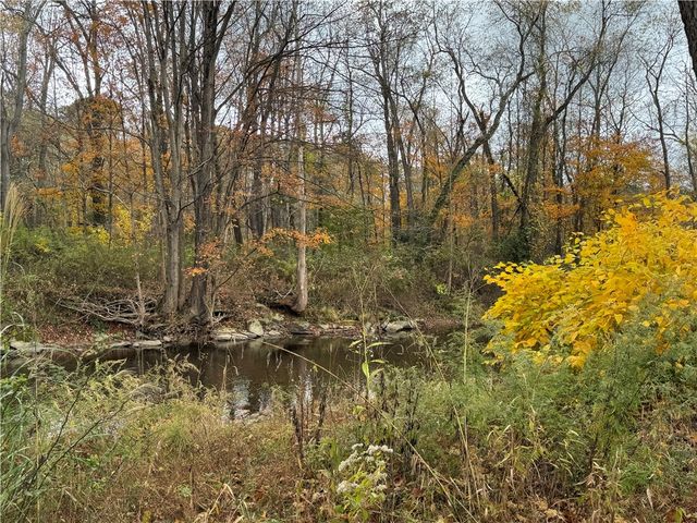 333 Green Acres Lane, Ligonier Twp, PA 15658