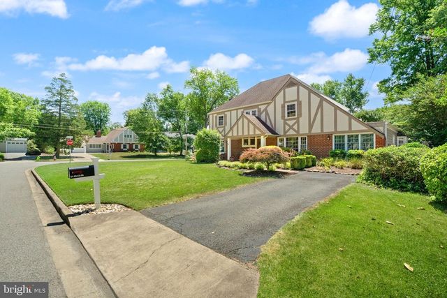 7868 MIDDAY LN, Alexandria, VA 22306