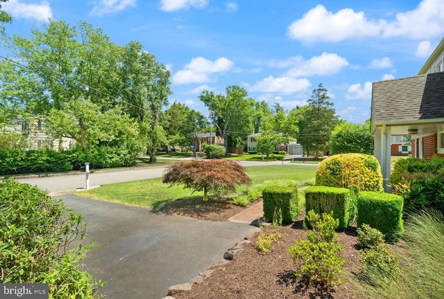 7868 MIDDAY LN, Alexandria, VA 22306