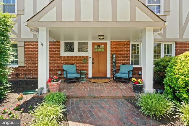 7868 MIDDAY LN, Alexandria, VA 22306