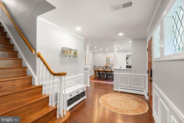 7868 MIDDAY LN, Alexandria, VA 22306