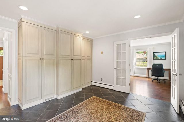 7868 MIDDAY LN, Alexandria, VA 22306