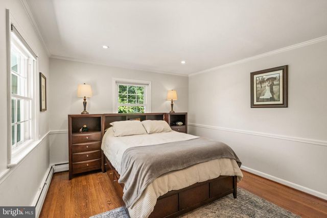 7868 MIDDAY LN, Alexandria, VA 22306