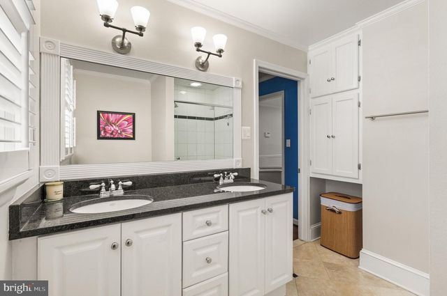7868 MIDDAY LN, Alexandria, VA 22306