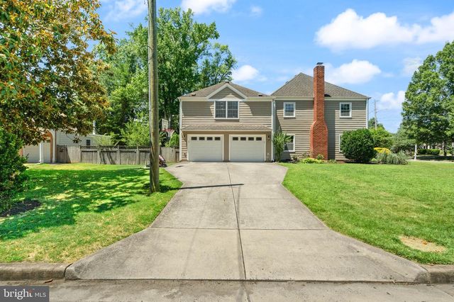7868 MIDDAY LN, Alexandria, VA 22306