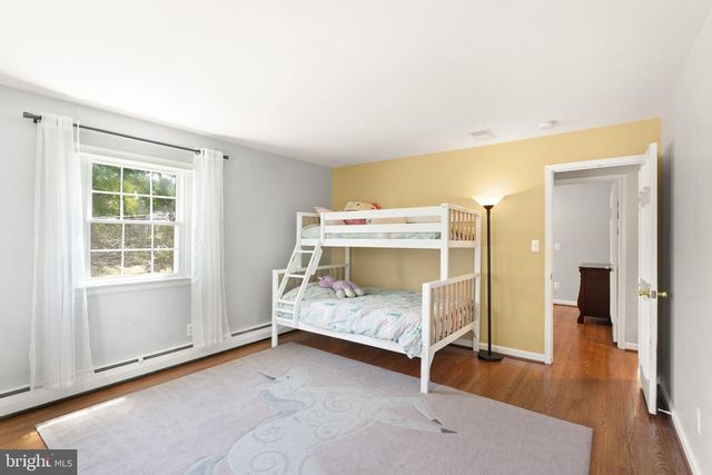 7868 MIDDAY LN, Alexandria, VA 22306
