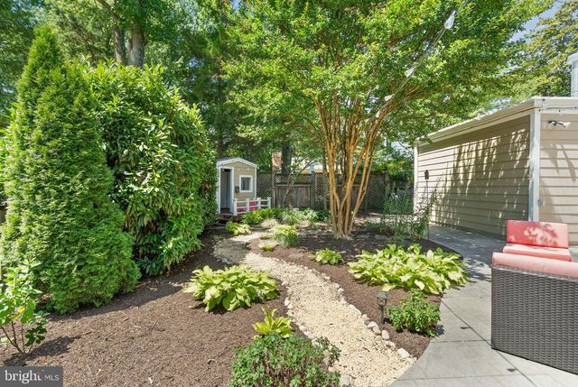 7868 MIDDAY LN, Alexandria, VA 22306