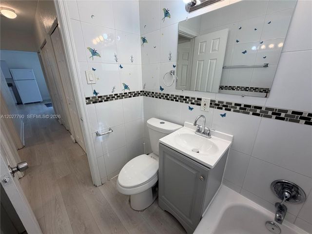 2571 NW 13th Ct C, Fort Lauderdale, FL 33311