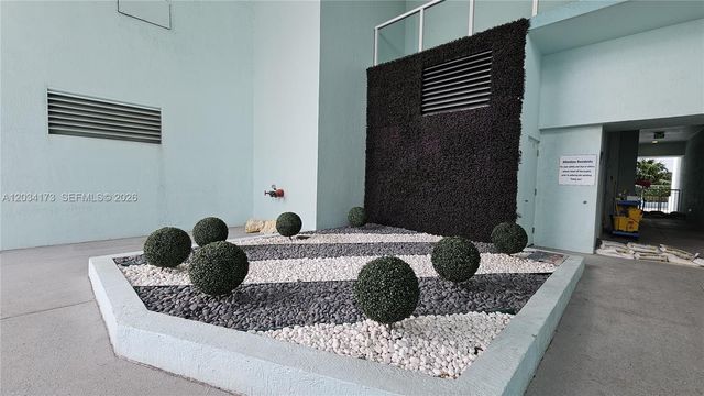 1900 N Bayshore Drive 3019, Miami, FL 33132
