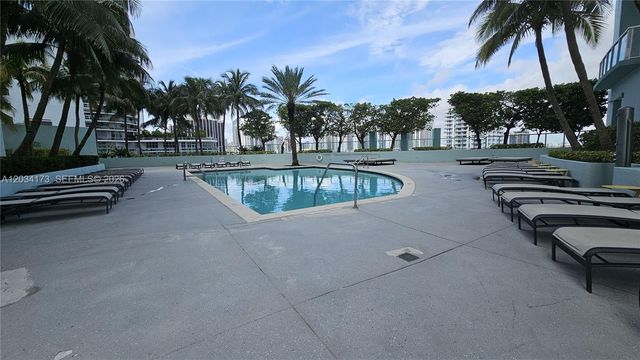 1900 N Bayshore Drive 3019, Miami, FL 33132