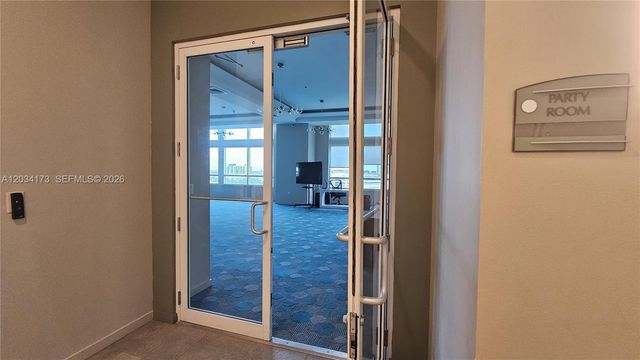 1900 N Bayshore Drive 3019, Miami, FL 33132