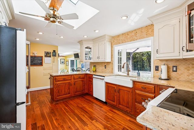 2 GRIFFITH CT, Gaithersburg, MD 20882