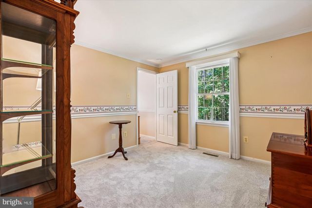 2 GRIFFITH CT, Gaithersburg, MD 20882