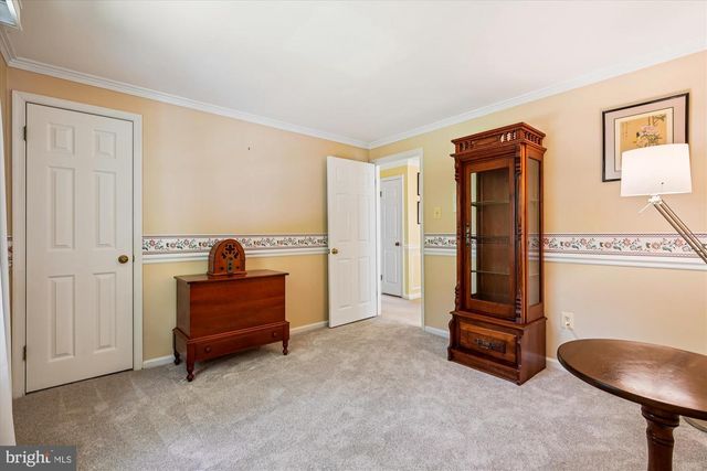 2 GRIFFITH CT, Gaithersburg, MD 20882