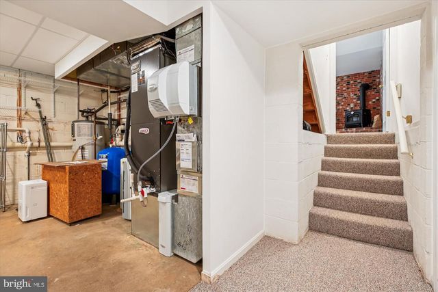2 GRIFFITH CT, Gaithersburg, MD 20882