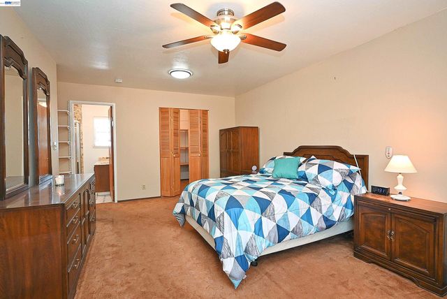 2082 Placer Drive, Castro Valley, CA 94578