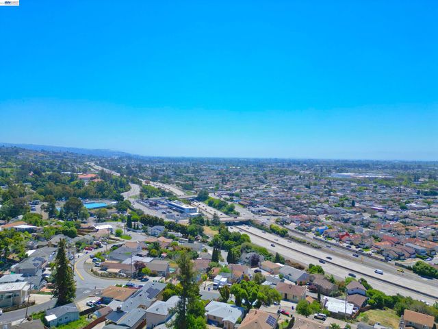 2082 Placer Drive, Castro Valley, CA 94578