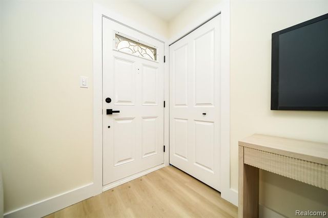 12253 Wheaton Drive, Sterling Heights, MI 48313