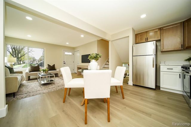 12253 Wheaton Drive, Sterling Heights, MI 48313