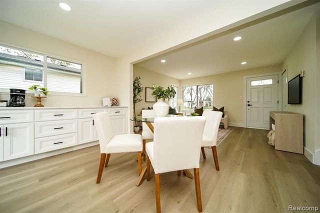 12253 Wheaton Drive, Sterling Heights, MI 48313