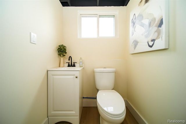 12253 Wheaton Drive, Sterling Heights, MI 48313